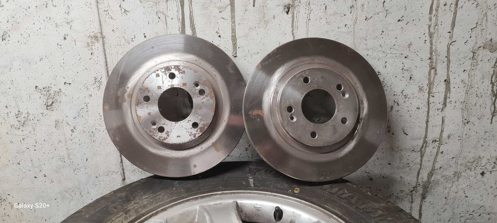 Гуми Yokohama 225/70/16 всесезонни с джанти