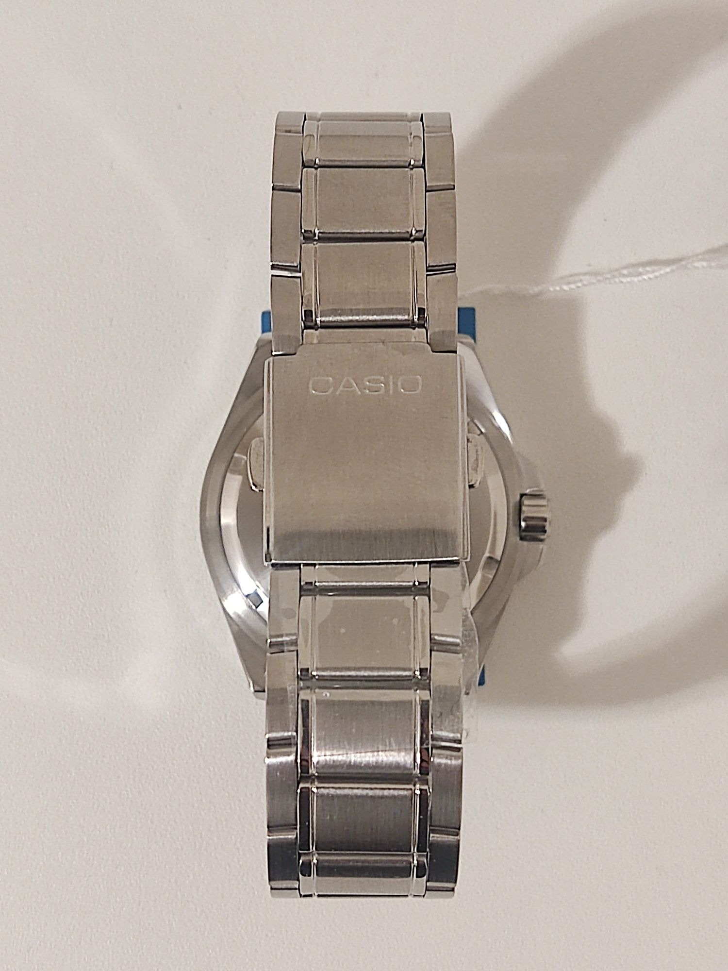 Часы CASIO MDV-107