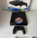 PlayStation 4 slim + GTA 5