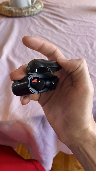 Razer hammerhead за части