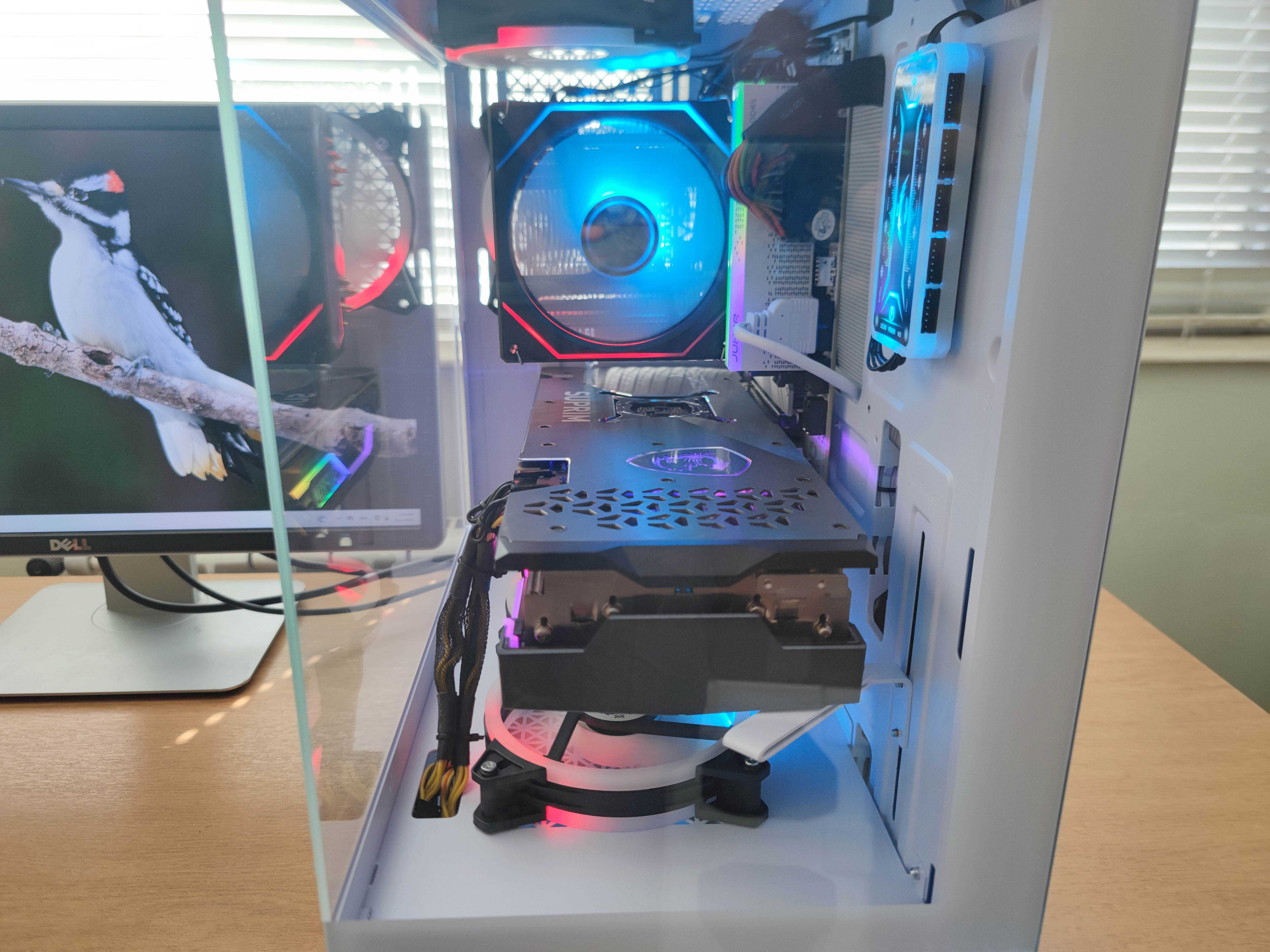 Геймърски компютър, Ryzen 8400f, Rtx 3070, 32gb DDR5, 1tb Nvme, 750W
