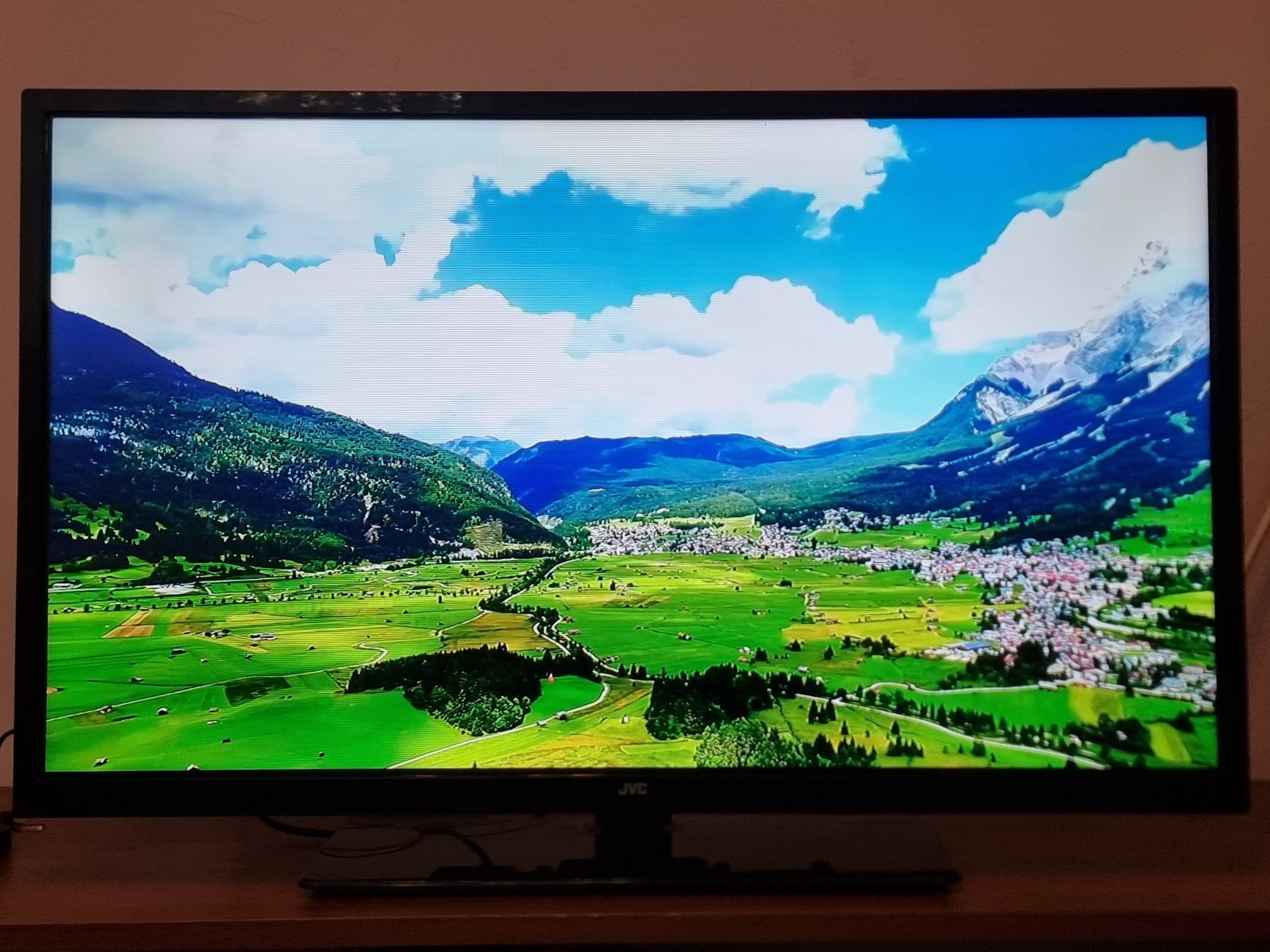Smart Телевизор / JVC - 32" - YouTube,

Netflix, Цифрова + Ефирна