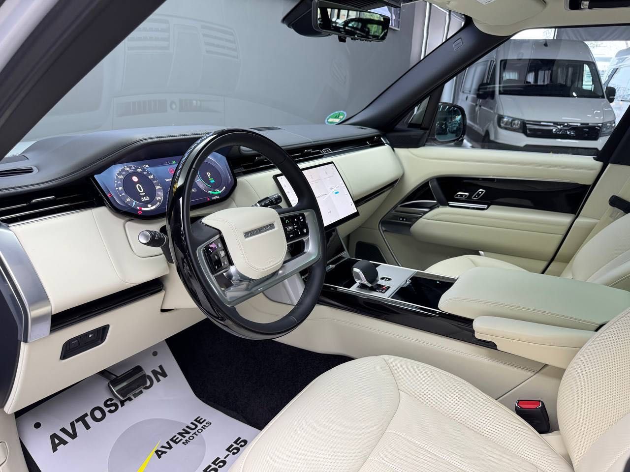 Продается Range Rover Vogue P460 plug in hybrid