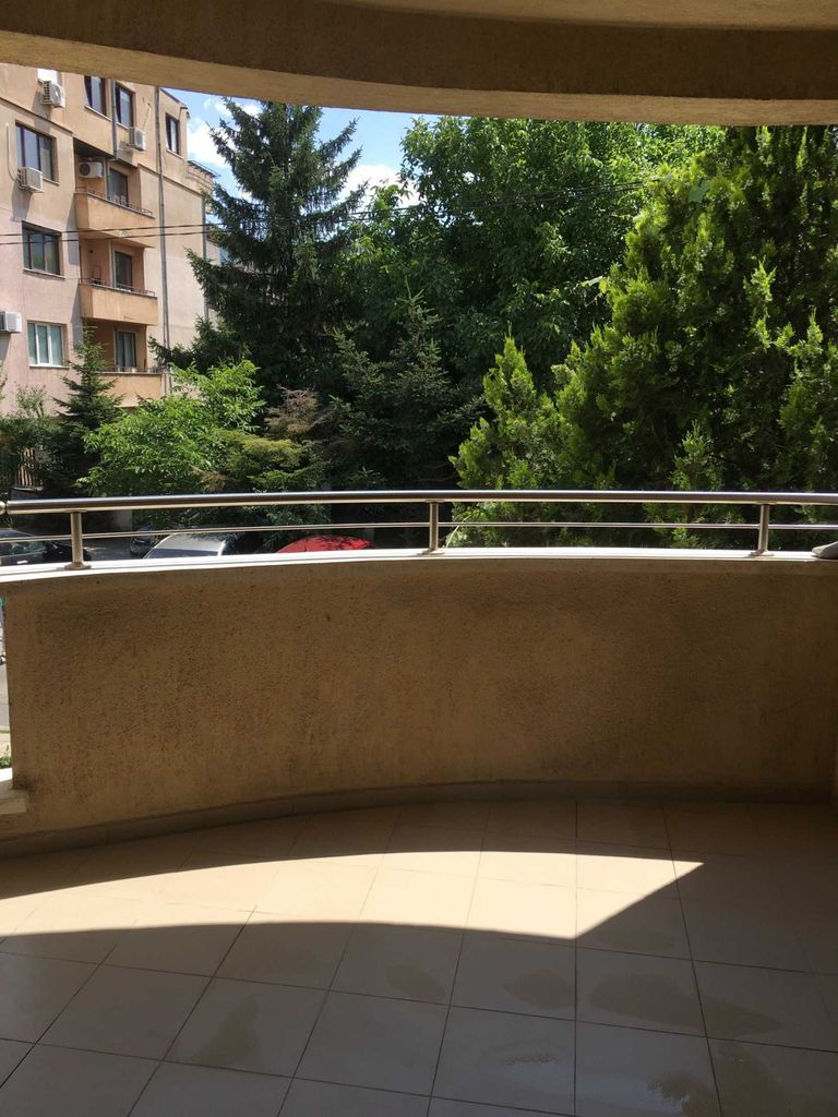 Дава се под наем Двустаен апартамент в София, Витоша - 78 кв.м за 650 € - Снимка #3