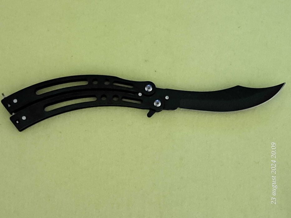 Briceag fluture ,balishong curbat