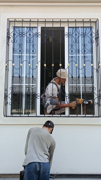 Панжара ойналарга. Решетки на окна