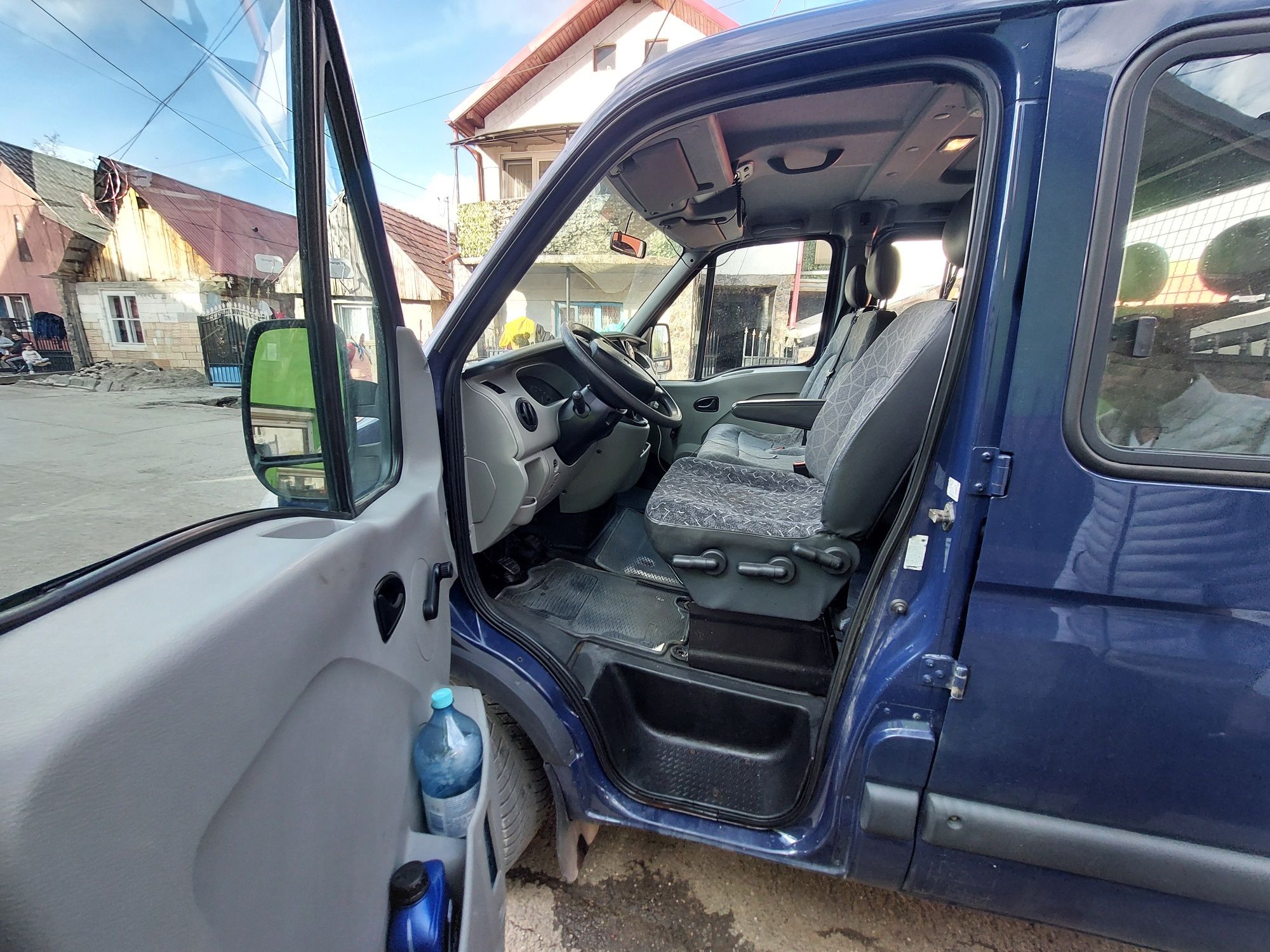 Renault carosata schimb cu un mercedez  vito sau de vanzare