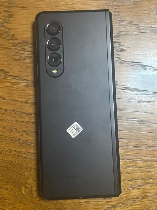 Schimb  samsung z fold 3
