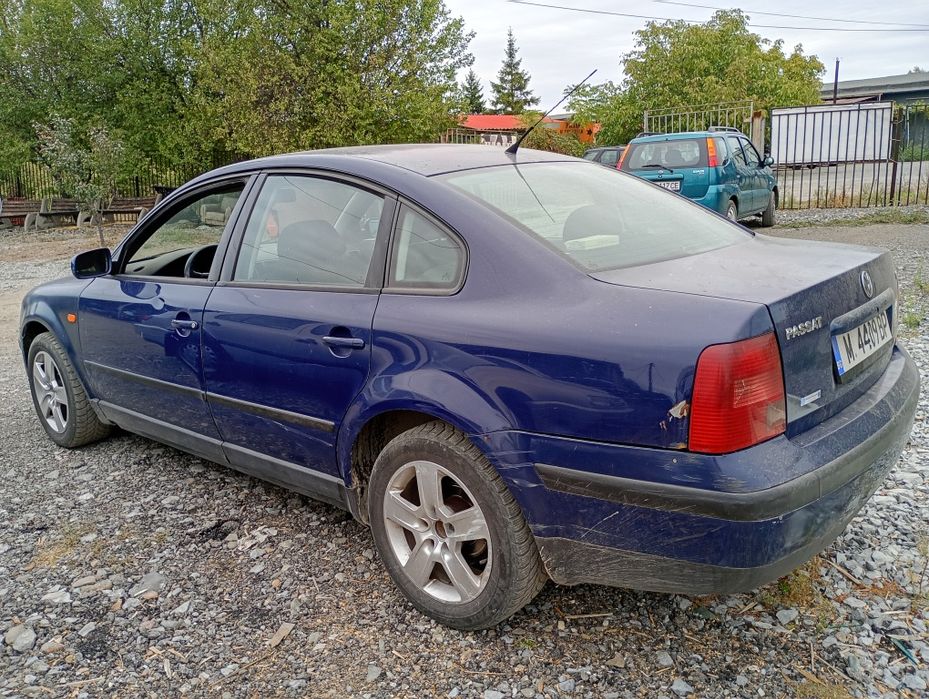 Pasat 1.8 бензин