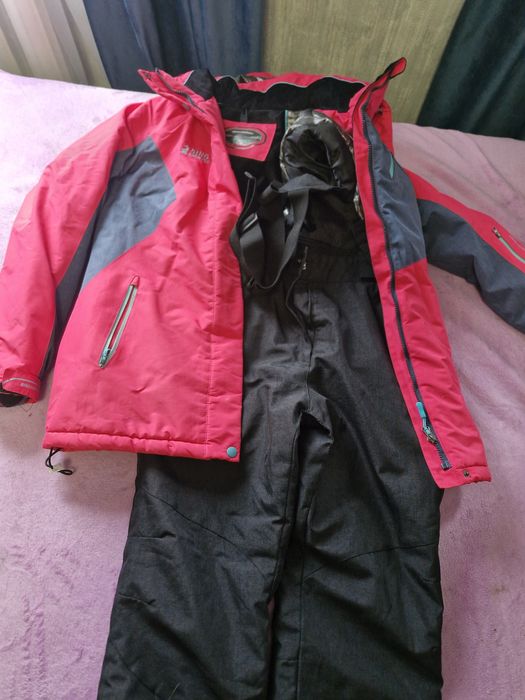 Продам ложный теплый костюм