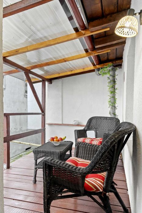 Apartament la casa de inchiriat