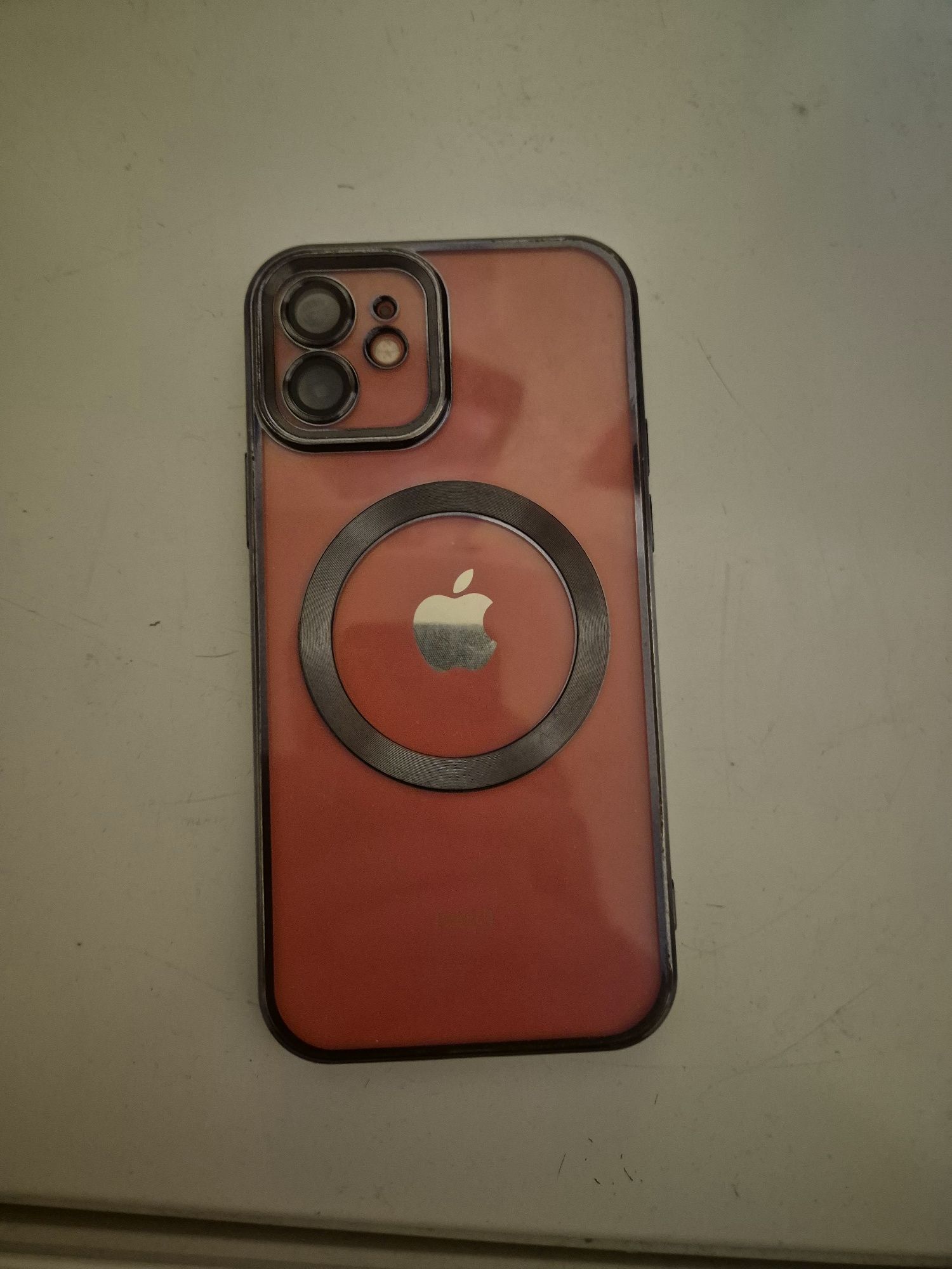 Iphone 12 128gb перфектно състояние