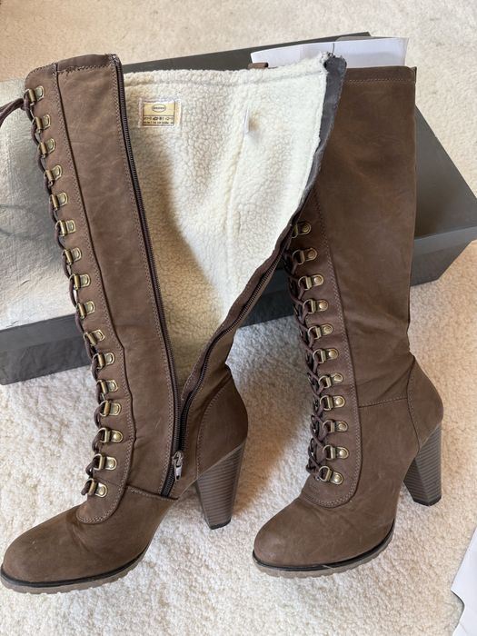 Топли зимни ботуши