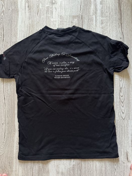 Tricou hoodrich de vanzare!!