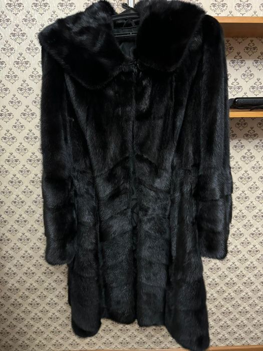 продам норковую шубу