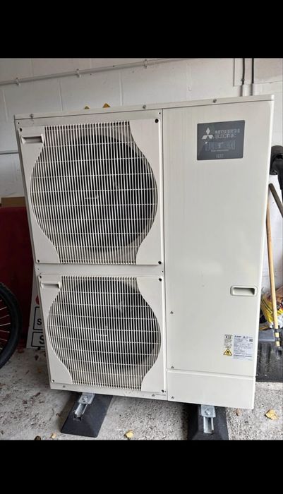 Pompa de caldura Mitsubishi Zubadan