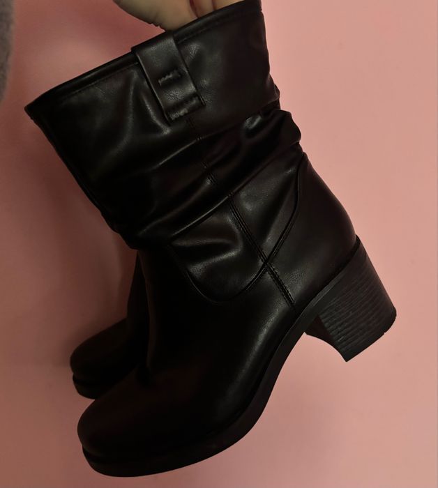 Дамски боти от еко кожа