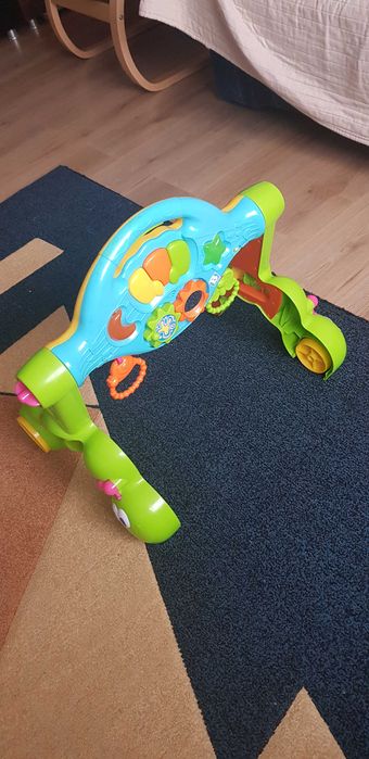 Centru de activitati si antemergator B-Kids