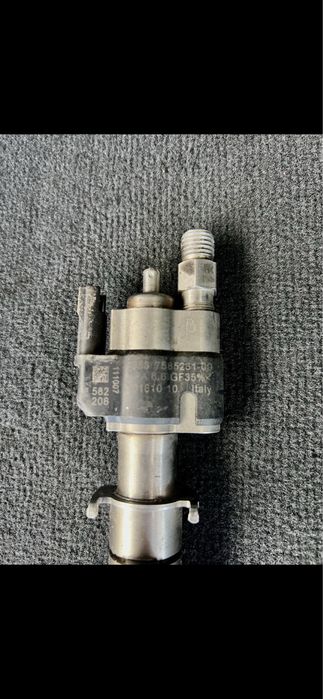 Injectoare Bmw M5 M6 X5M X6M 2008-2014