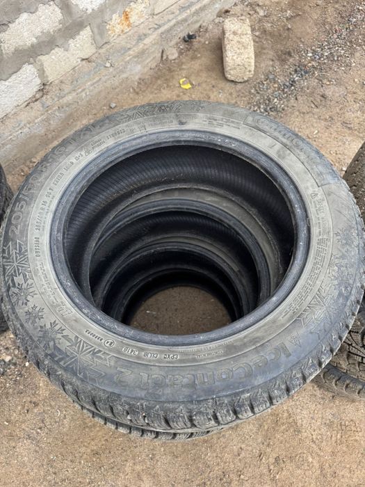 Продам шины 205 60 р16