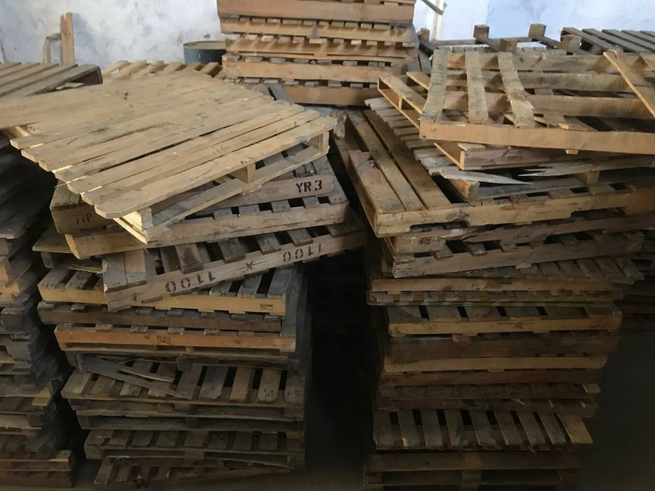 Паддон сотилади .