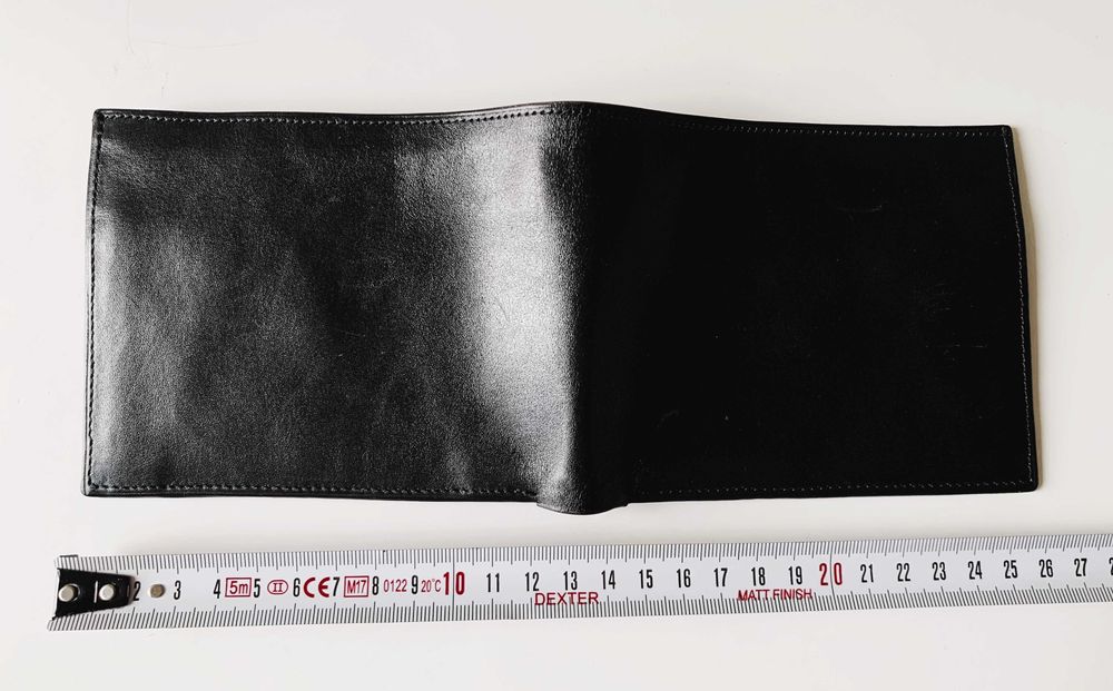 Portofel din piele naturala barbati nou