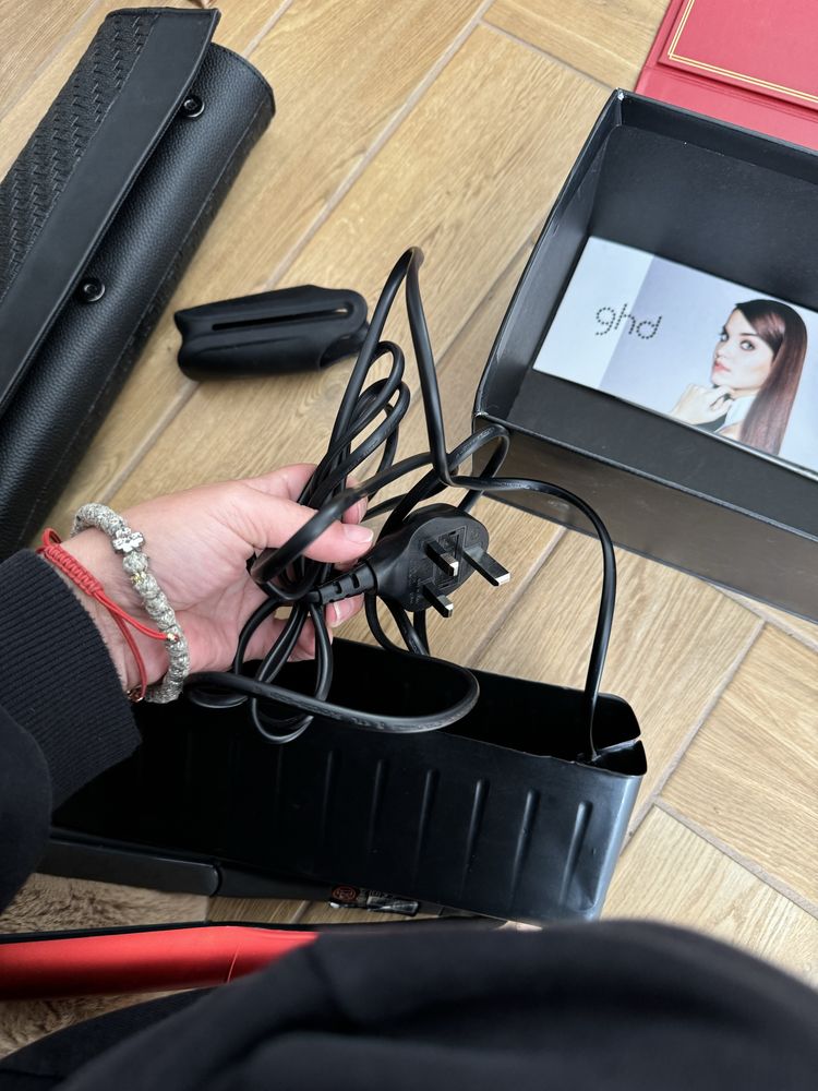 GHD Platinum+ преса за коса