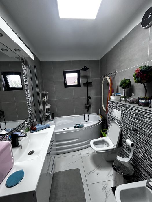 casă de vanzare parter + mansardă