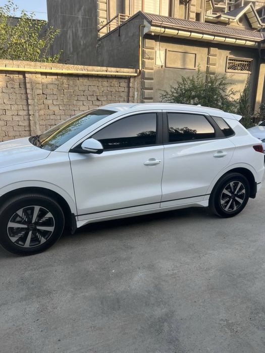 BYD E2 Luxury 2025