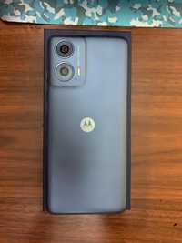 Продам смартфон Motorola