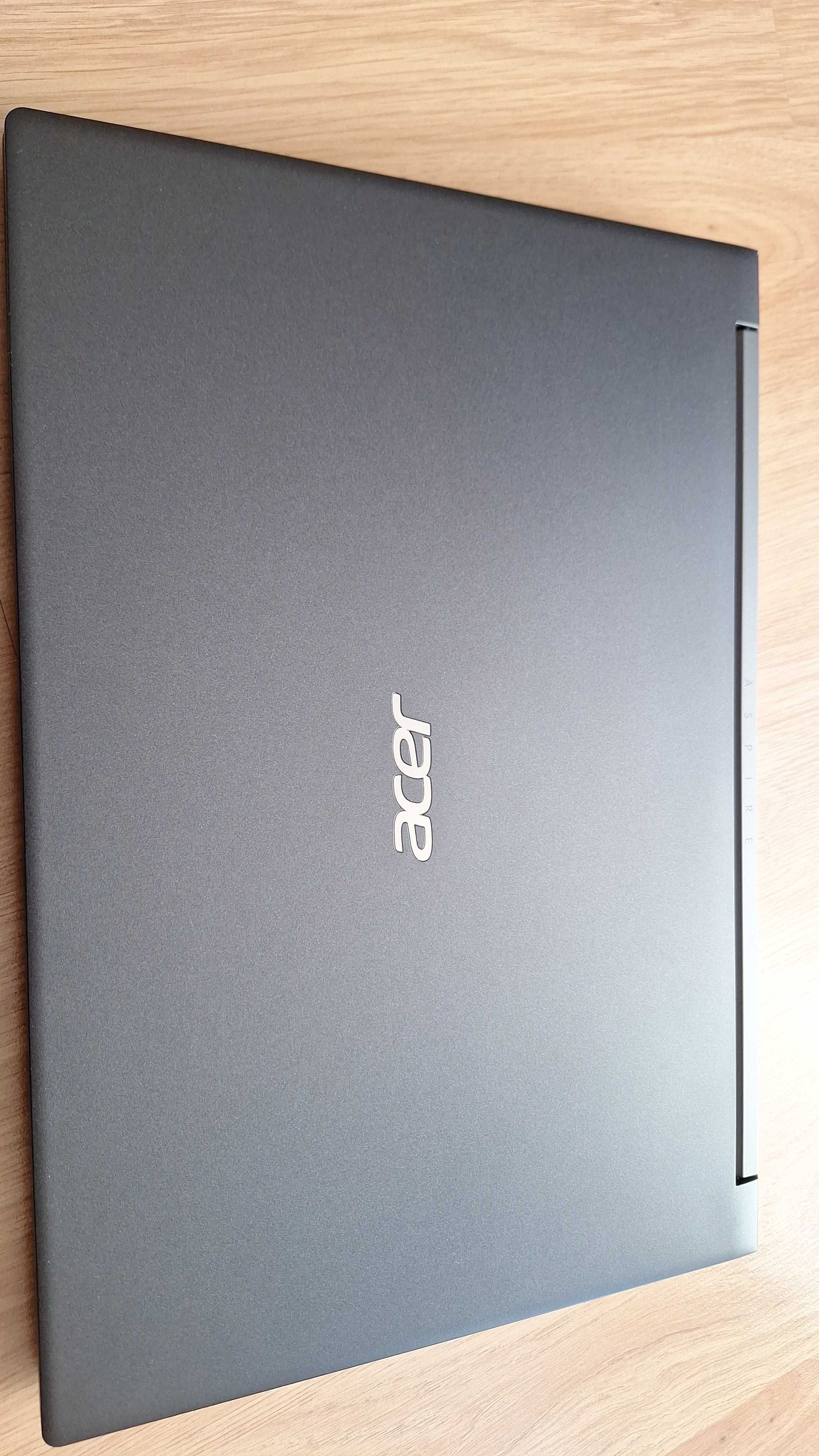 Laptop gaming Acer Aspire 7 A715 42G