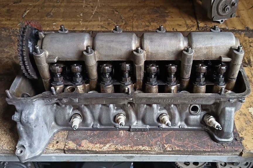 ГБЦ Головка блока цилиндров ВАЗ -2107 Б/у