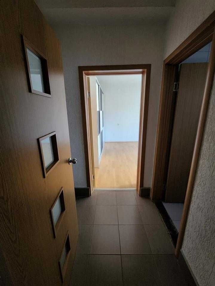 Двустаен имот в кв.Връбница 1