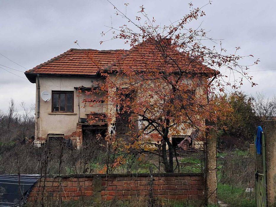 Продава се Къща в с. Борован, Област Враца - 2160 кв.м за 1 €/кв.м - Снимка #3