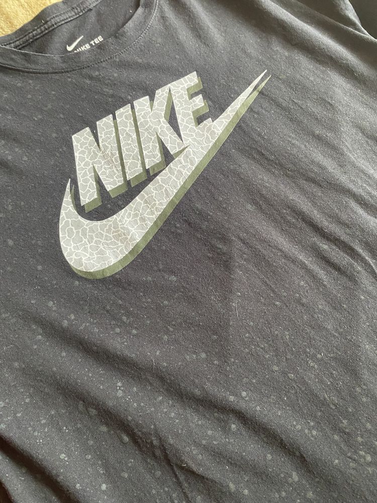 Tricou Nike in conditii bune