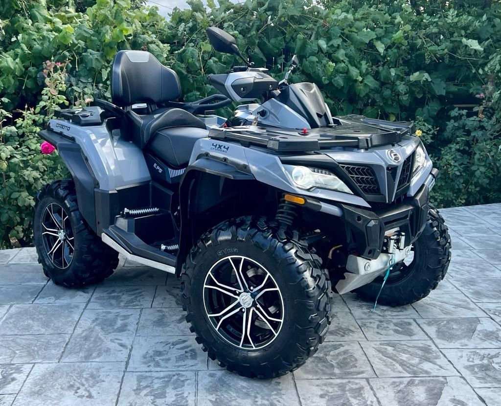 CF Moto CFORCE 1000 EFI 4x4