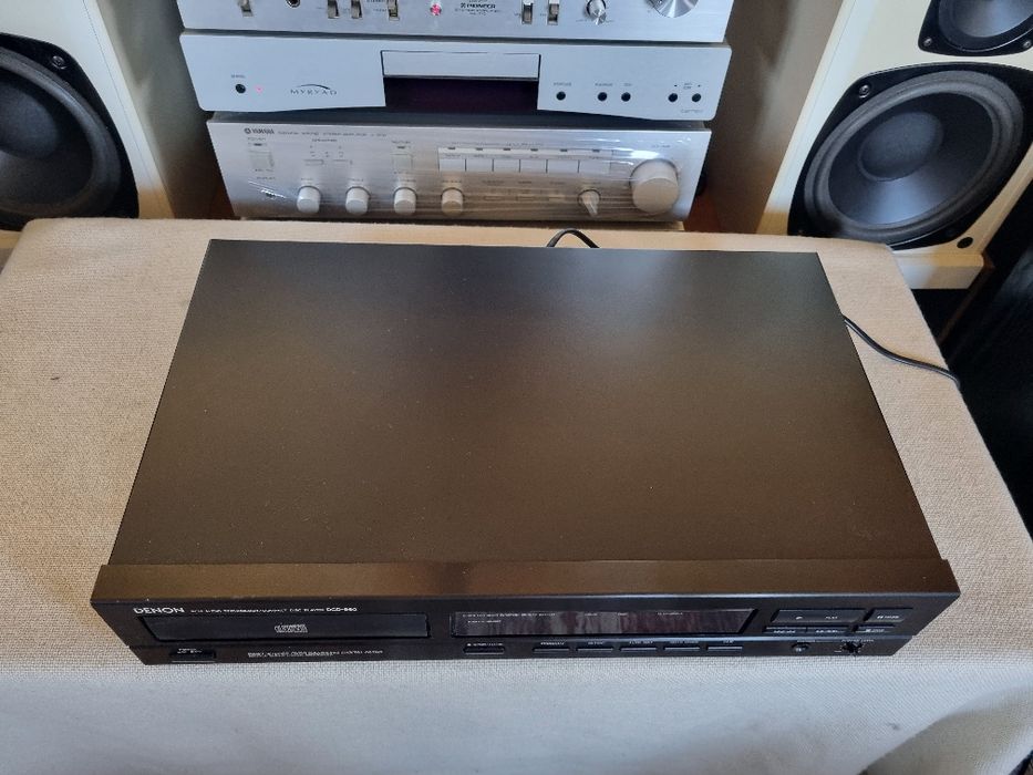 Cd Player Denon DCD-560. 20 Bit. Perfect functional. Impecabil.