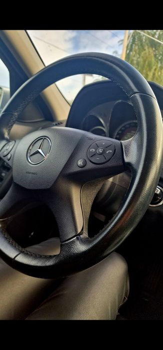 Mercedes-Benz C-Class (W204)