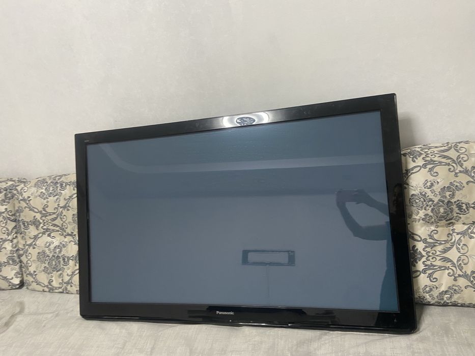 Срочно!телевизор Panasonic 127см