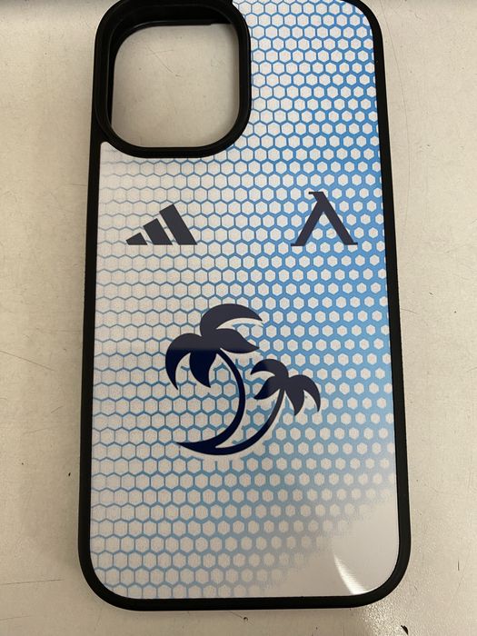 Калъф за iPhone 16