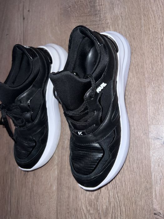 Karl Lagerfeld сникърси 37 номер