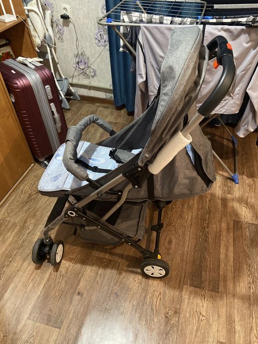 Продам коляску unbeini