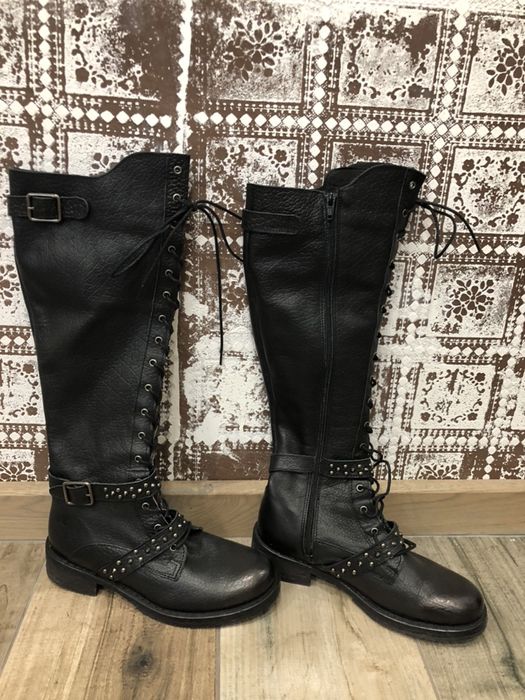 Високи италиански ботуши Felmini 39 номер