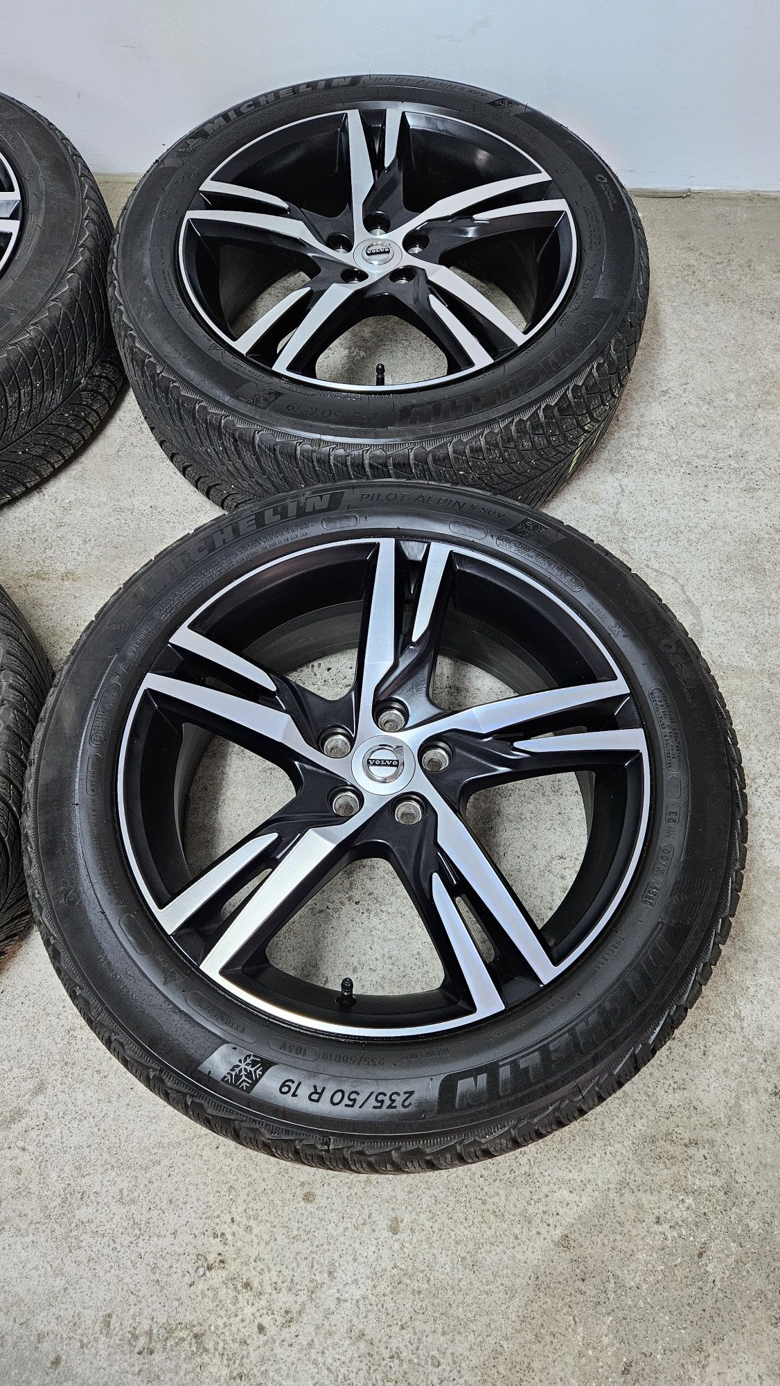 Jante Volvo R19 XC40 XC60 V90 Cross Country
