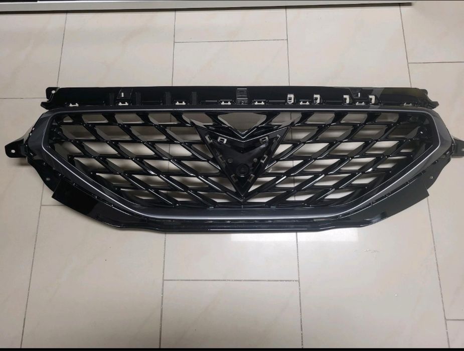 Grila radiator centrala cupra formentor originala 2022-2024