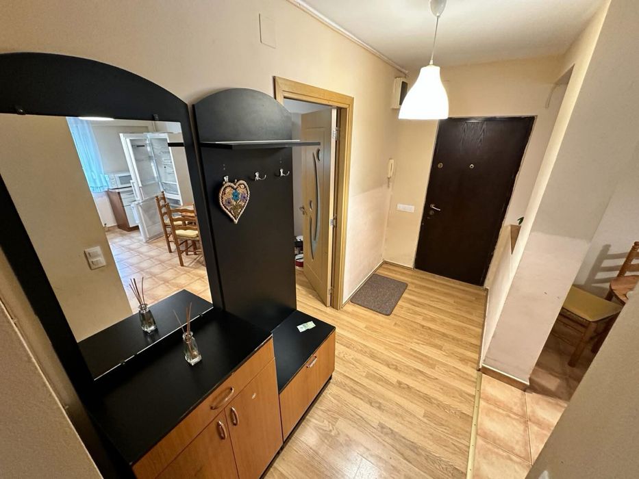 Ofer spre închiriere Apartament 3 camere / Carpati 2