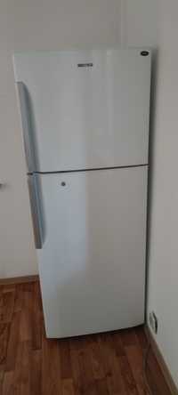 Холодильник японский Hitachi