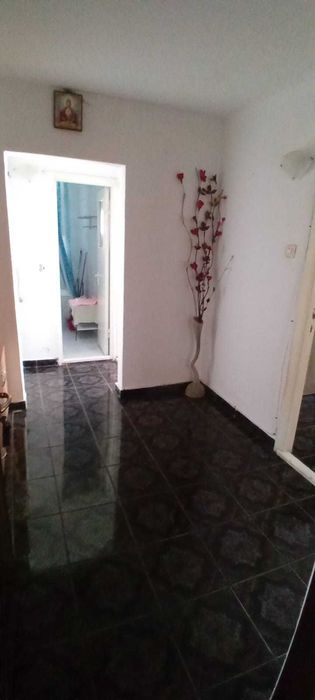 Inchiriez apartament - Rovine - Craiova