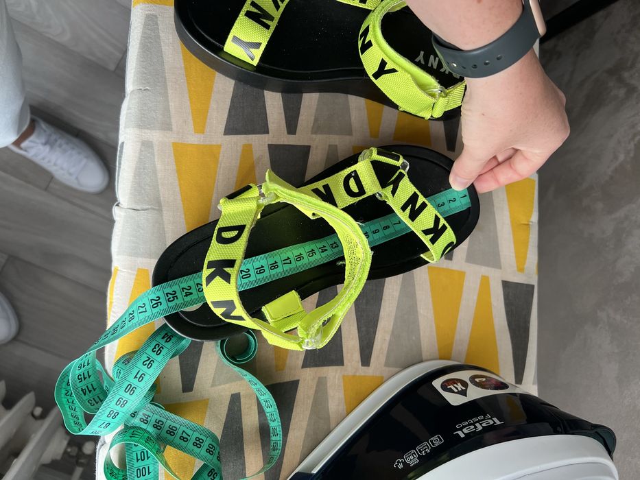 Sandale D.k.n.y marime38-39