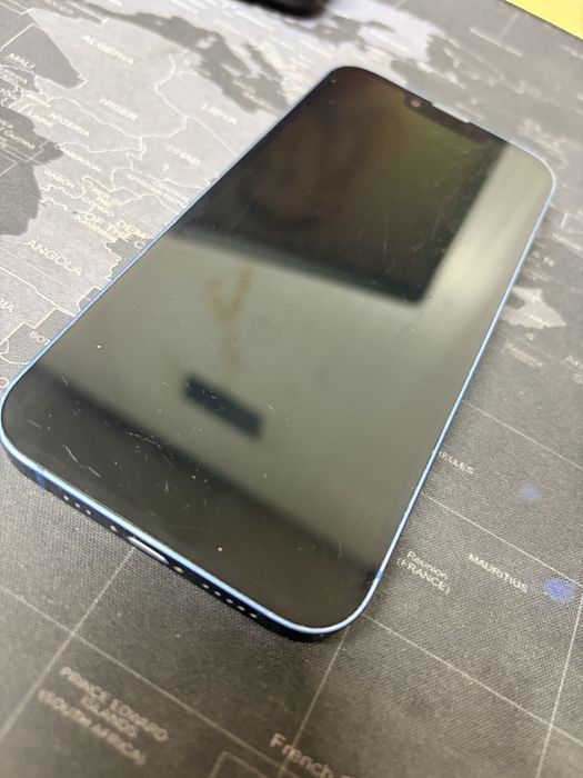 iPhone 13 Albastru 128GB